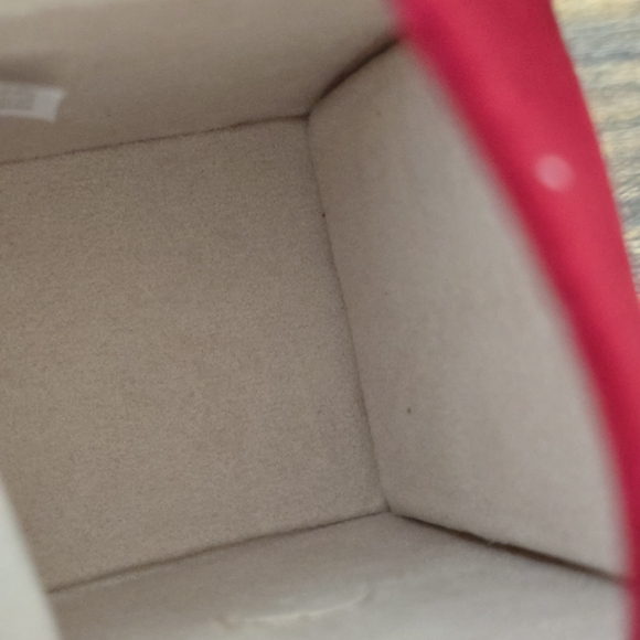 Cartier Red Velvet Jewelry Box - Picture 8 of 8